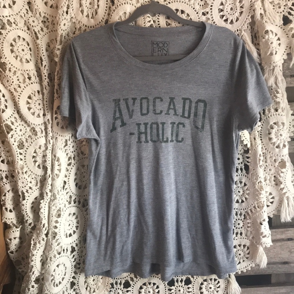 Avocado-holic tee. EUC